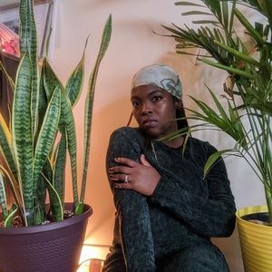 Meet your Posher, Cheek3y